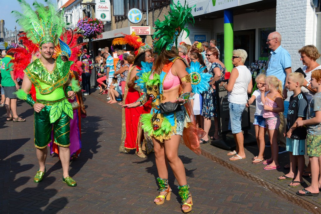 ../Images/Zomercarnaval Noordwijkerhout 2016 059.jpg